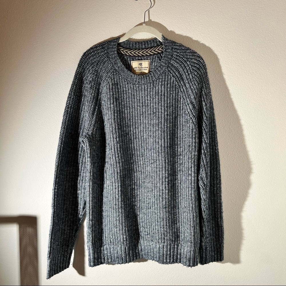 Men sweater